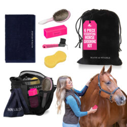Mane & Stable horse grooming kit